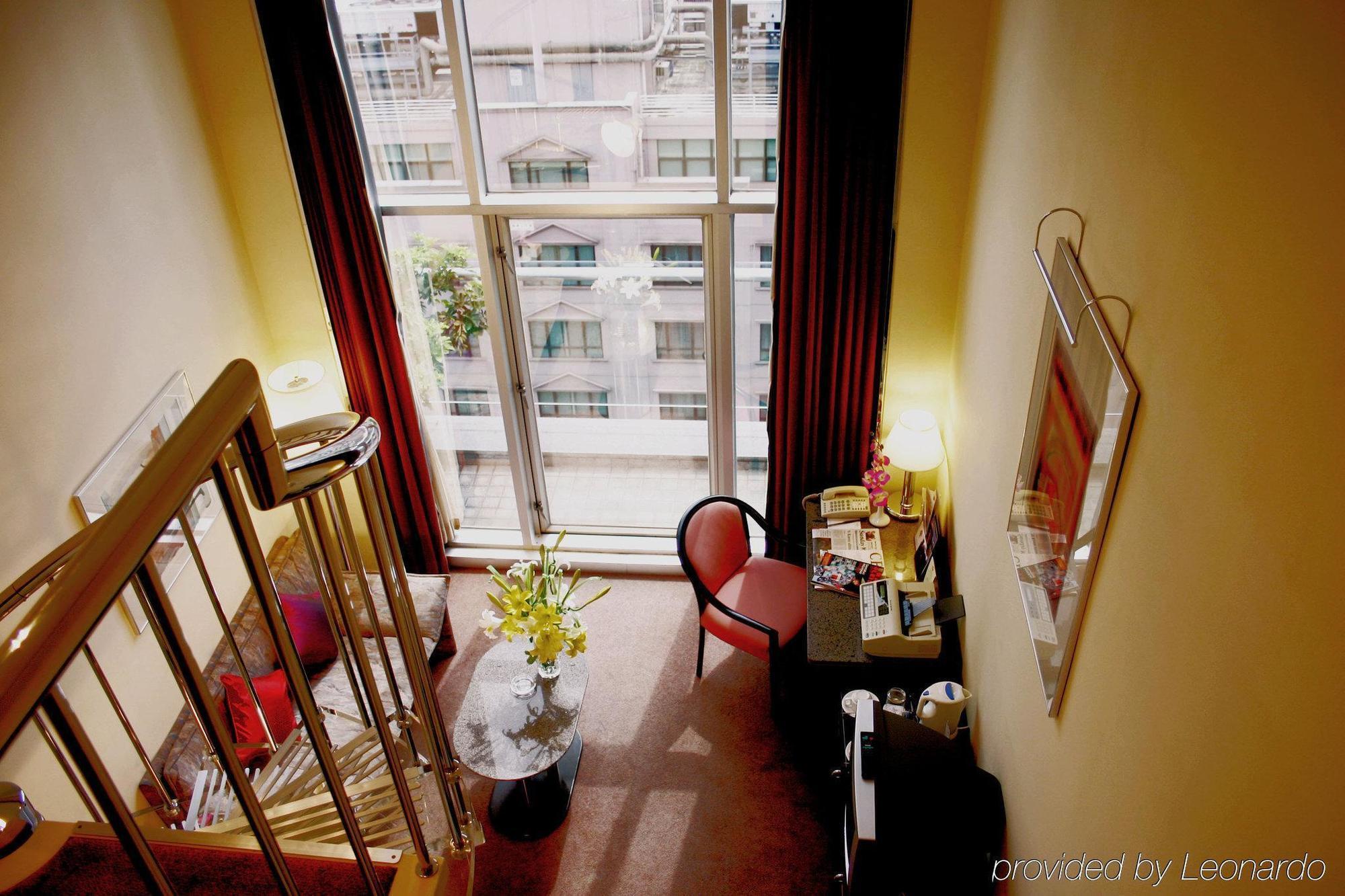 Prudential Hotel Hong Kong Interior photo